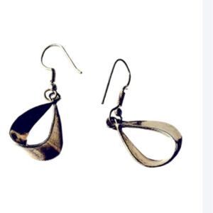 925 Mexican Silver Essential teardrop hook drop Earrings 1 1/2” long